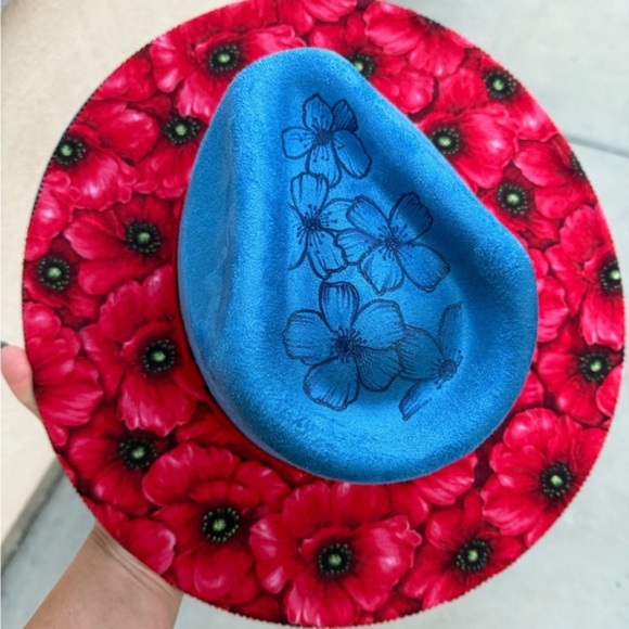 Blue floral poppies wide brim rancher style cowboy hat